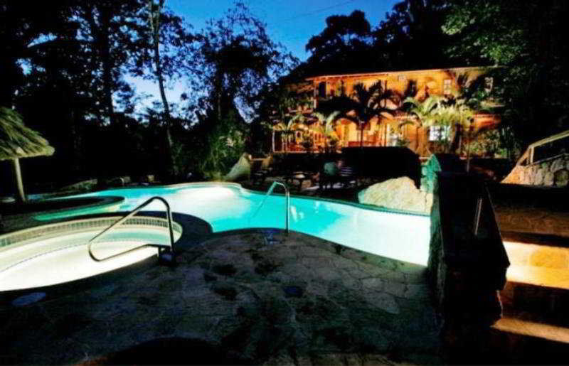 Ian Andersons Caves Branch Jungle Lodge Belmopan Bagian luar foto