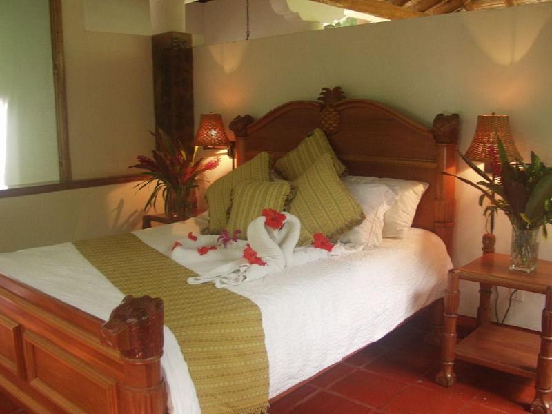 Ian Andersons Caves Branch Jungle Lodge Belmopan Bagian luar foto